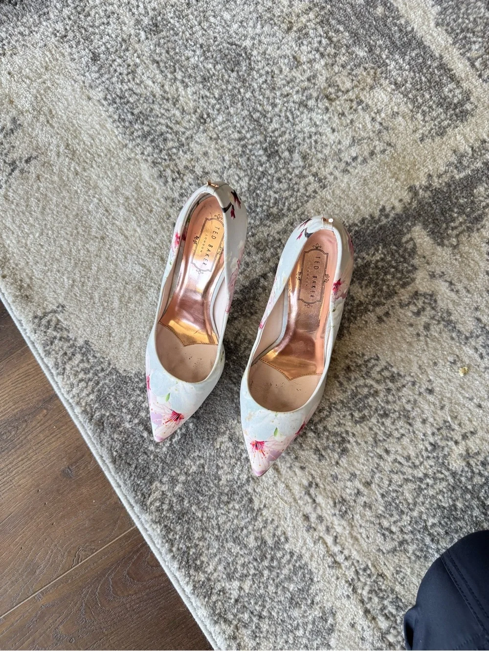 Ted Baker White Floral Pointed-Toe Stiletto Pumps